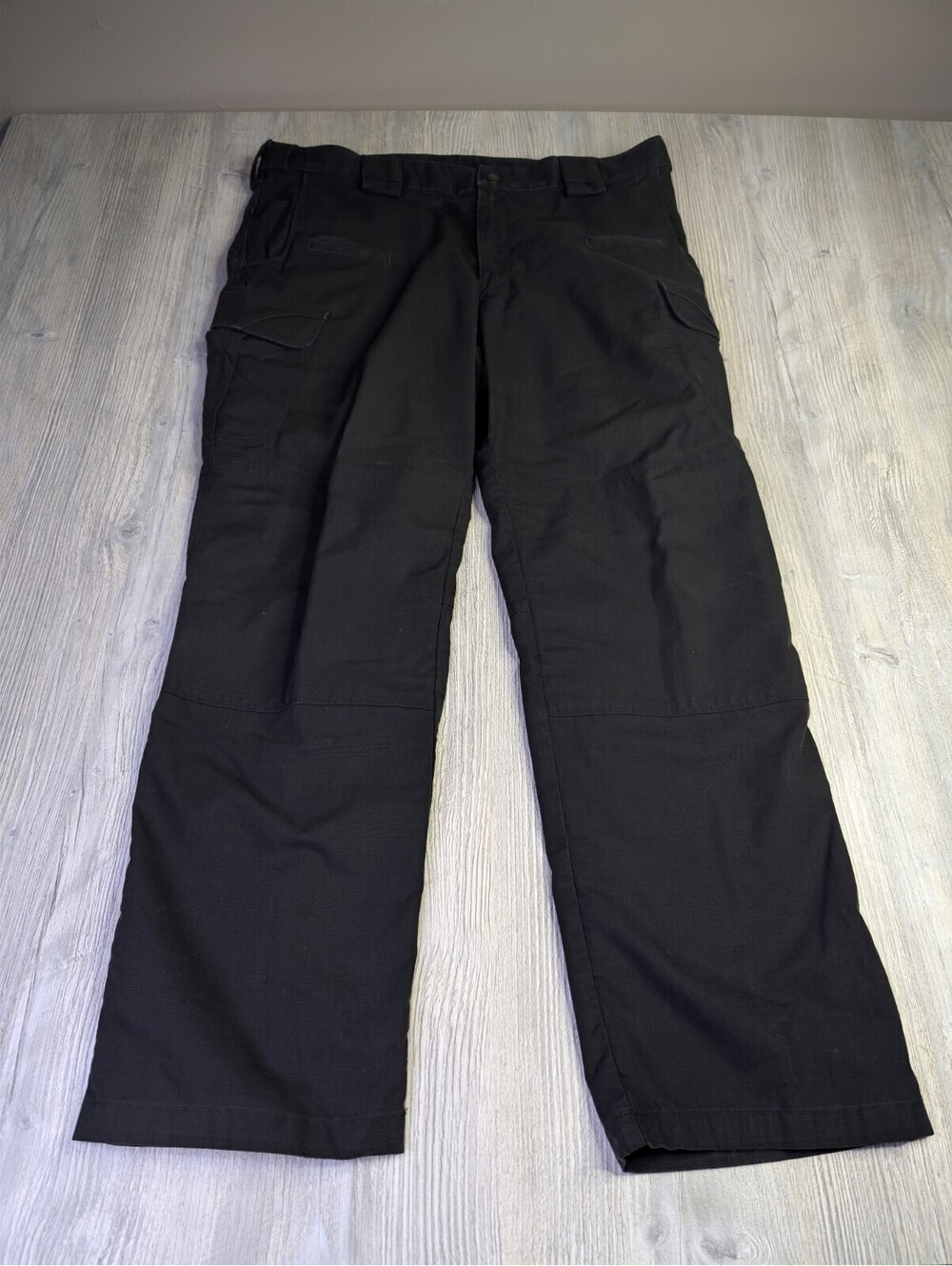 5.11 Tactical Black Cargo Pants Size 36/32
